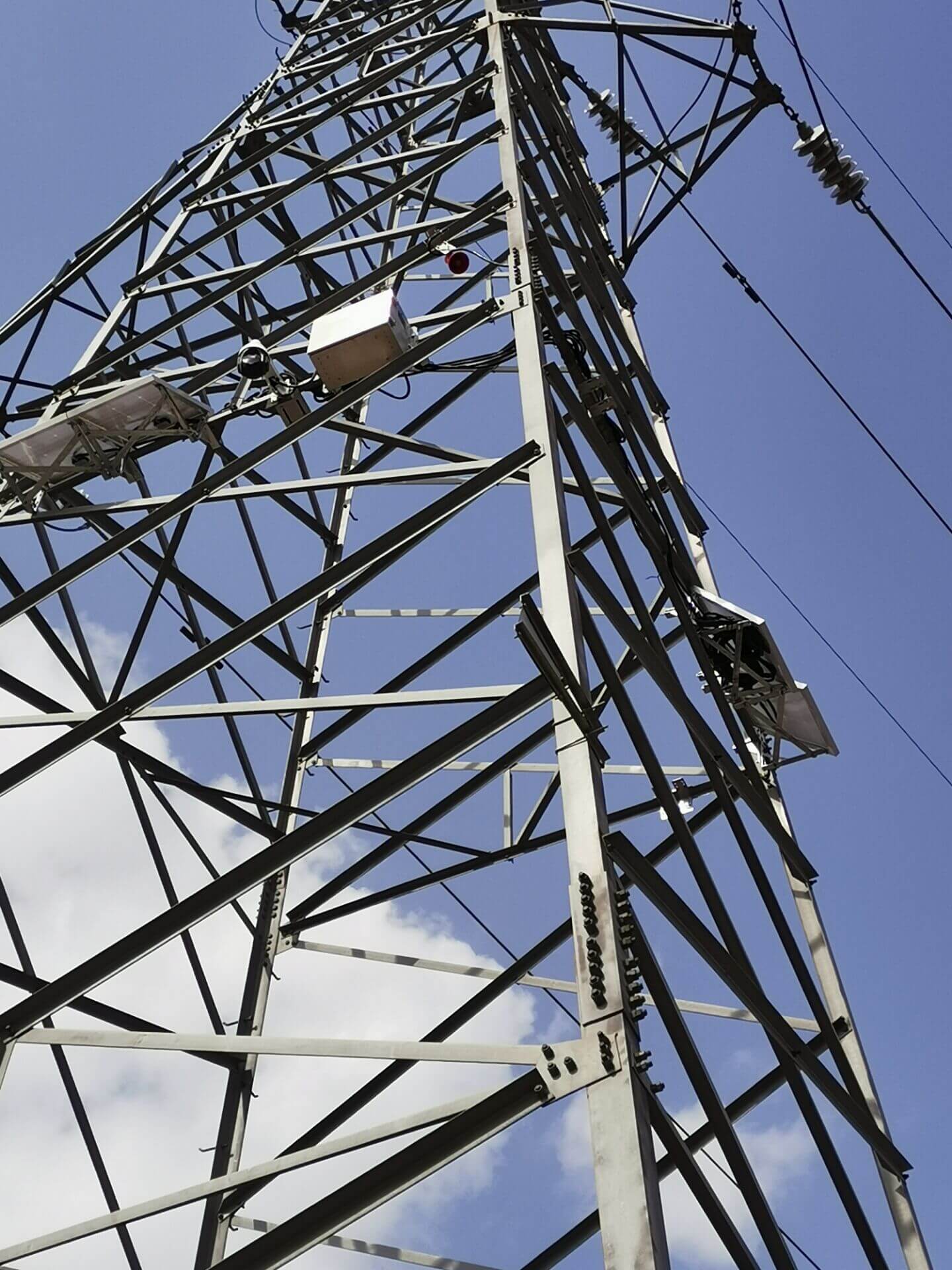 輸電線路綜合隱患在線監(jiān)測裝置 輸電線路綜合隱患在線監(jiān)測裝置